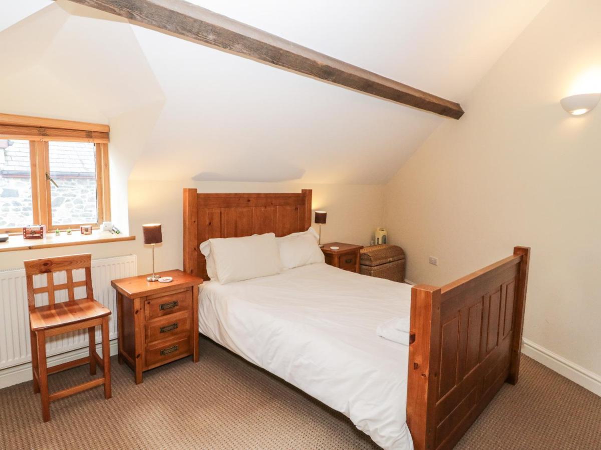 2 Hwyrfryn Stables Villa Penmaen-mawr Екстериор снимка
