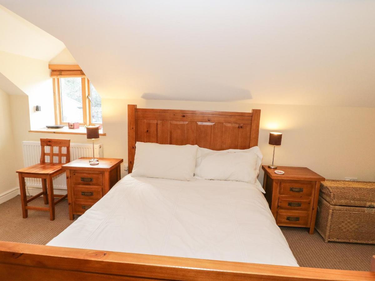 2 Hwyrfryn Stables Villa Penmaen-mawr Екстериор снимка