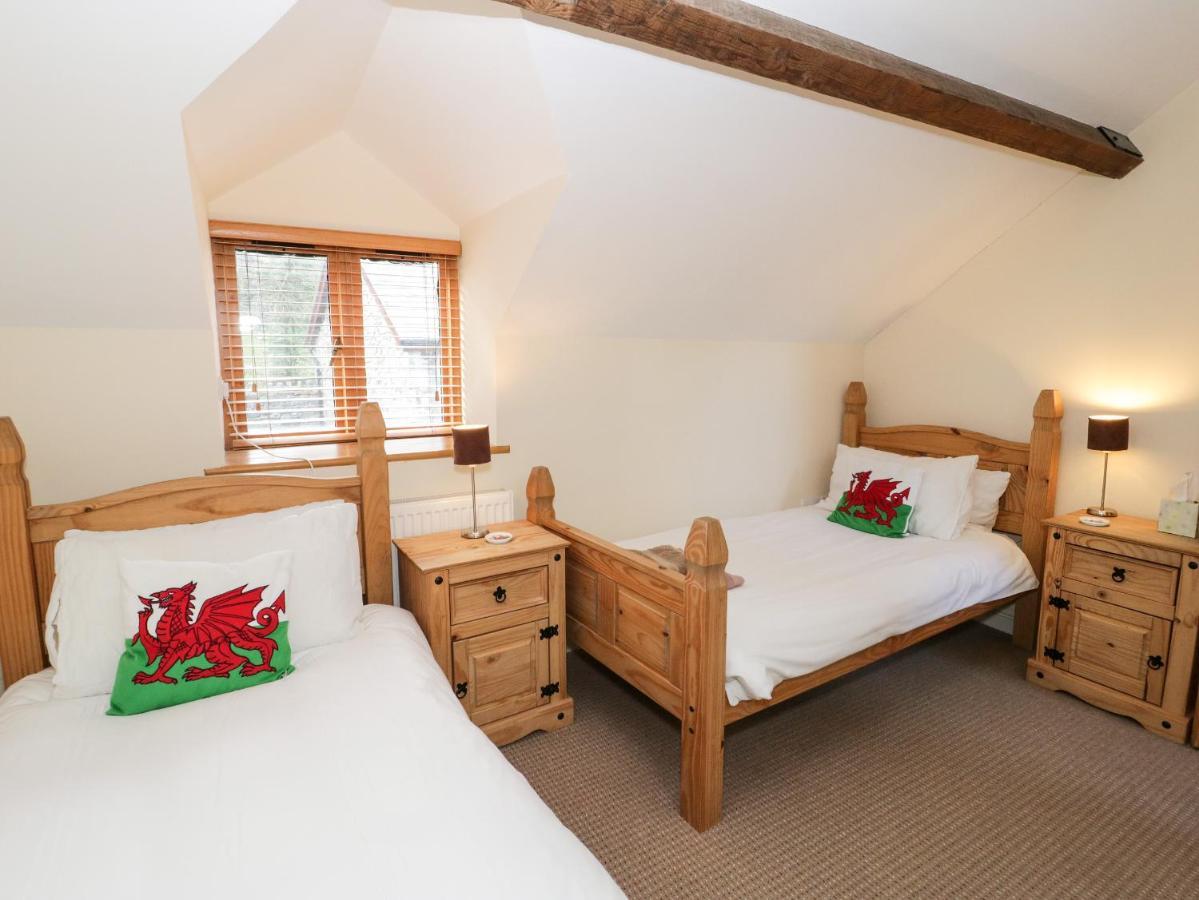 2 Hwyrfryn Stables Villa Penmaen-mawr Екстериор снимка